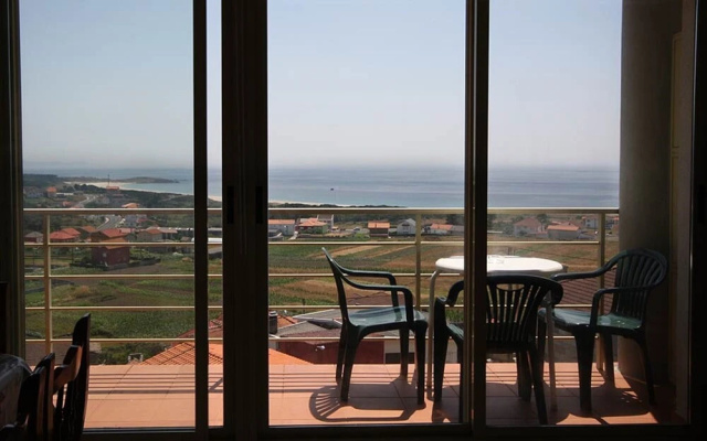 Apartment - 2 Bedrooms with Sea views - 102002