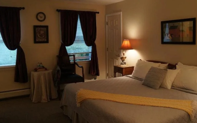 Green River Inn