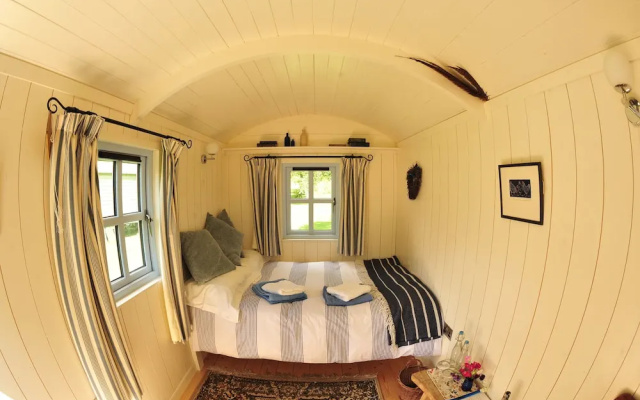 Blackstairs Shepherds Huts