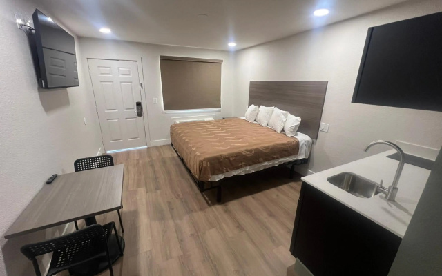 Rodeway Inn