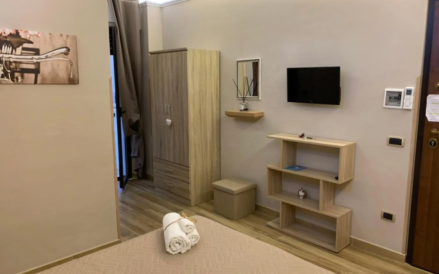 Emyteo Apartment