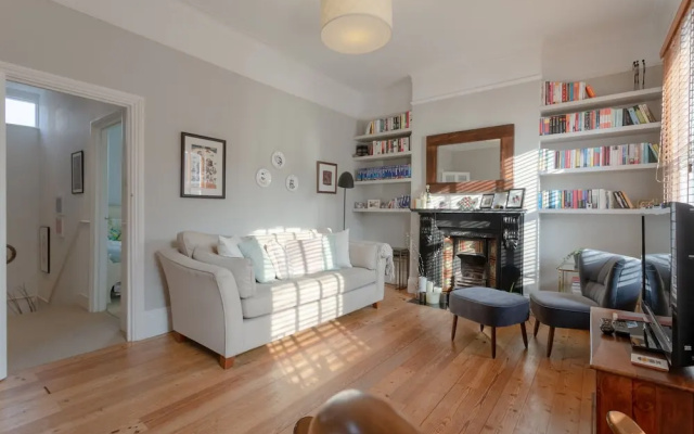 Beautiful 1 Bedroom Flat in Stoke Newington