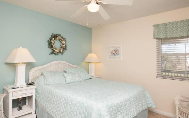 Apt Not by Oak Island Accommodations