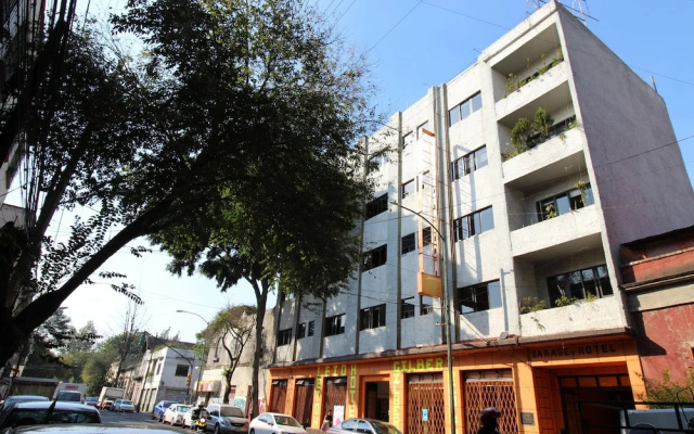 Hotel Gilbert