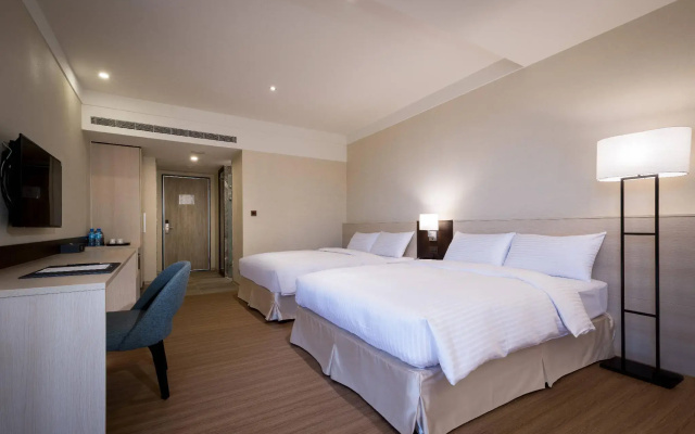 Full Kind Hotel