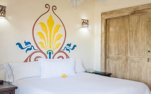 Отель Country Club Relaxing Suite Pool Кабо-Сан-Лукас комната для гостей
