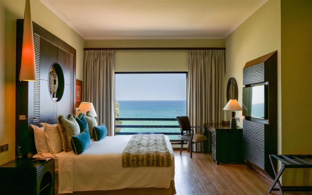 Sea Cliff Hotel