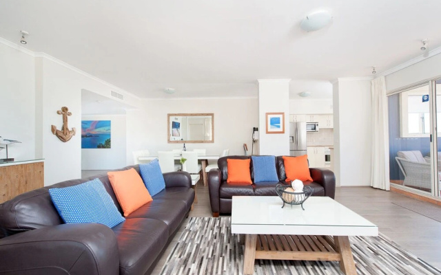 Breakwater Apartment, Unit 205/2 Messines Street