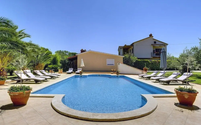 Apartment in Medulin Near the Beach