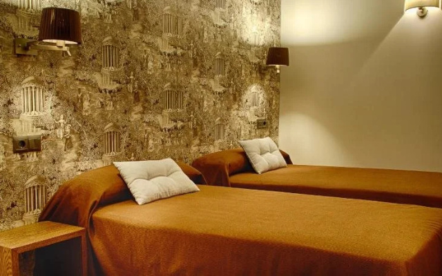 León Center Rooms