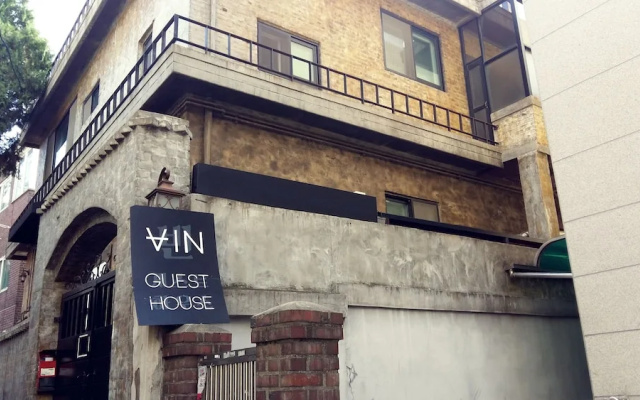 Space Guesthouse