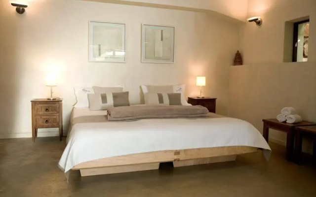Lézard Bleu Guest House