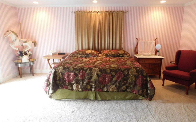 Brackett Creek Inn