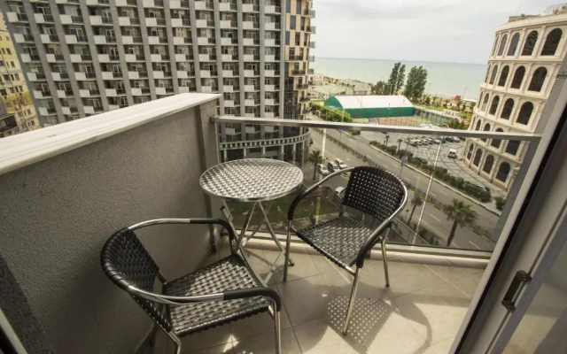 Apartment on Sherif Khimshiashvili Street 15b