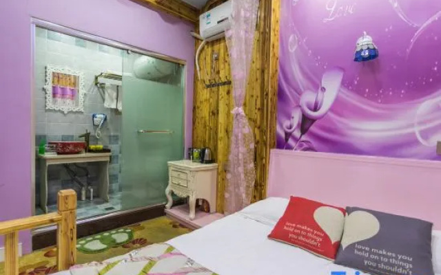 Wuzhen Small Town Romance Homestay