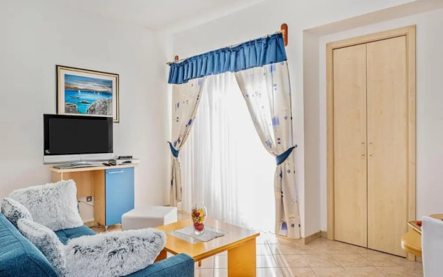 Barun Apartments - One Bedroom Apartment With Terrace and Sea View
