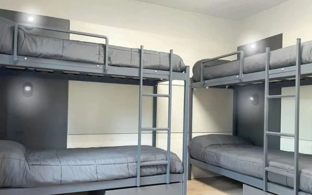 Apartamentos Midi 3000