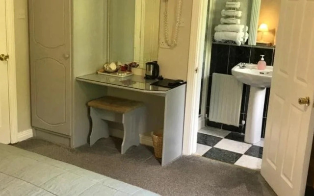 San Antonio Guesthouse