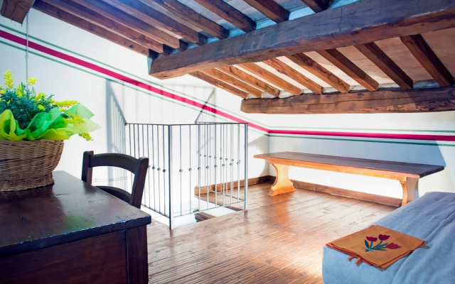 Historic Stone House Casanova