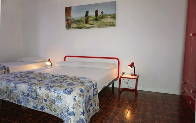 Great and Bright Apartment With Pool - Beahost