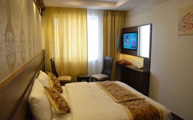 Rawabi Emirates Hotel