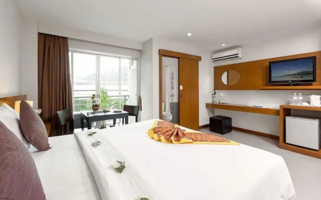 Patong Bay Residence R07