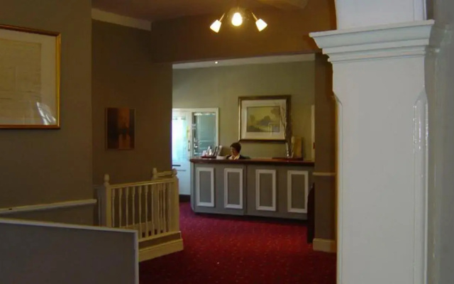 Castle Hotel