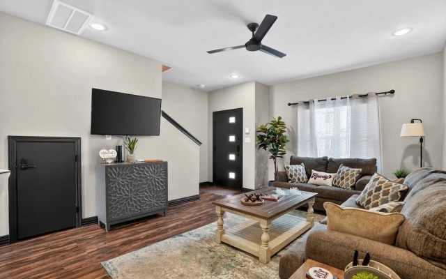 2br Condo In College Station