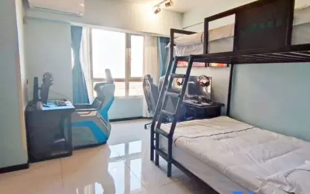 Yuan Award E-sports Apartment