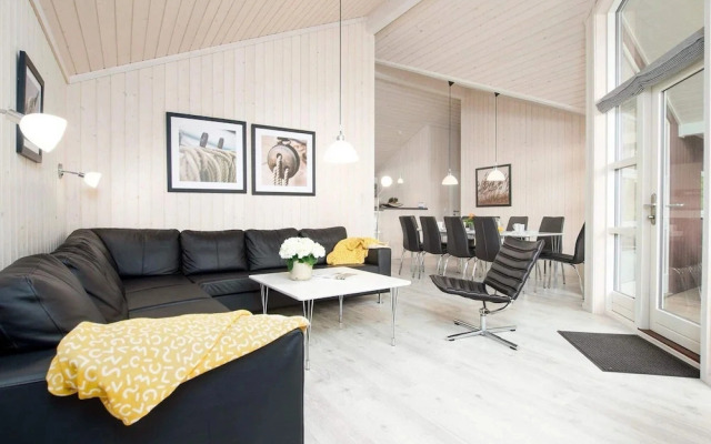 4 Star Holiday Home in Grossenbrode