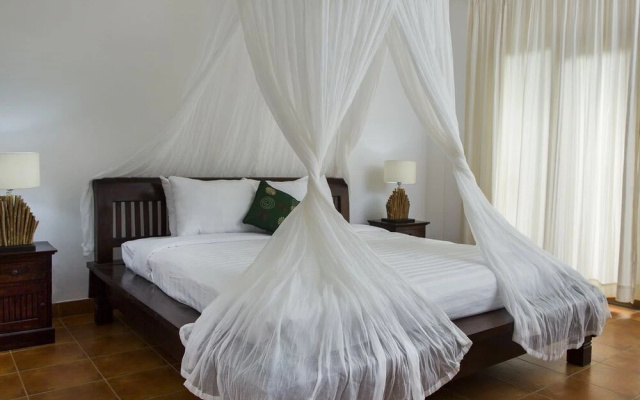Ivory Villa