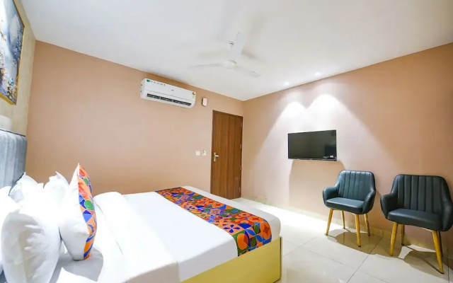 Fabhotel Supreme Suites