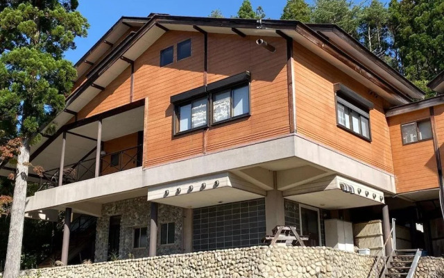 Guest House Nishiborakan - Hostel