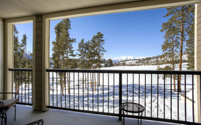 Evergreen Condominiums by Vail Resorts