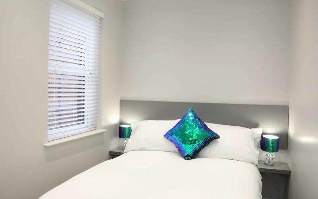 Belfast Serviced Apartments - Eglantine
