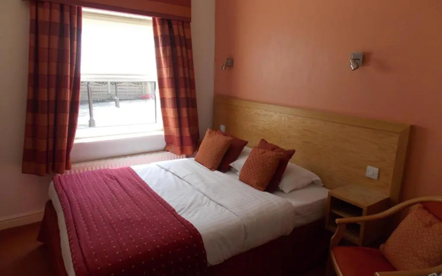 Woodlands Hotel