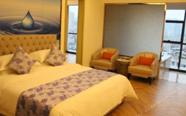Tongren Jinjiang Hotel