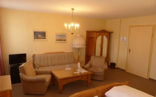 Hotel Simon