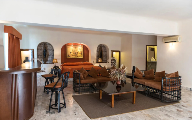 Villablanca Garden Beach Hotel