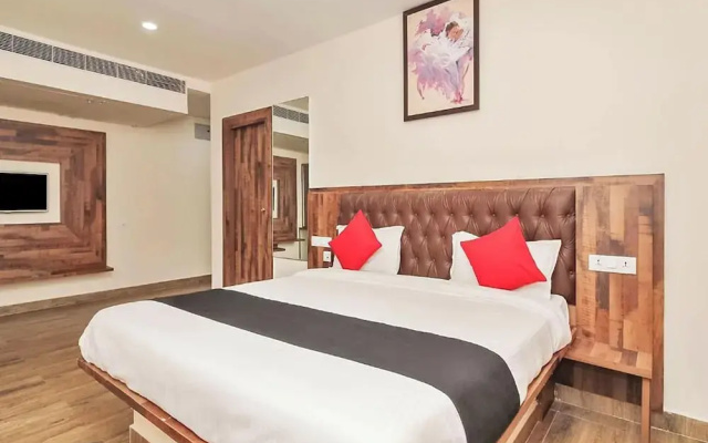 Sri Surabhi Luxurious Rooms