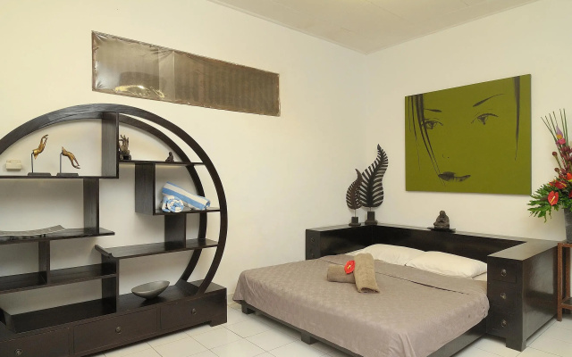 Airy Legian Padma Utara Bali