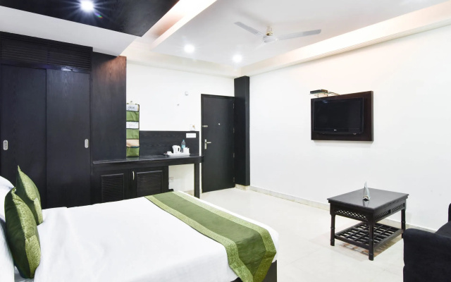 Capital O 48270 Hotel Mehar Castle