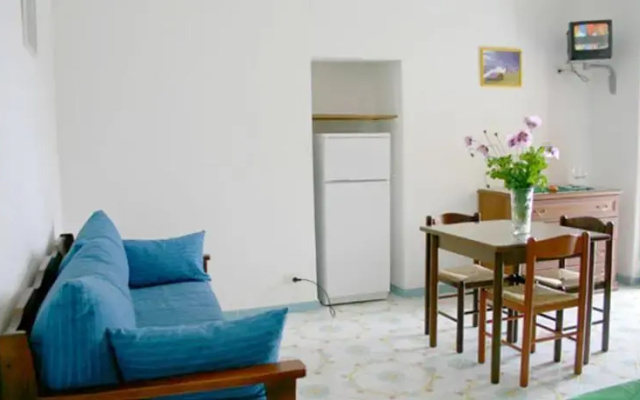 Concetta Apartment 8