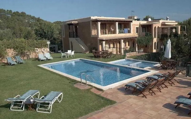 Casa Naya
