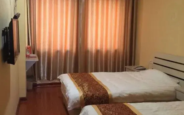 Weixian Qingya Hotel
