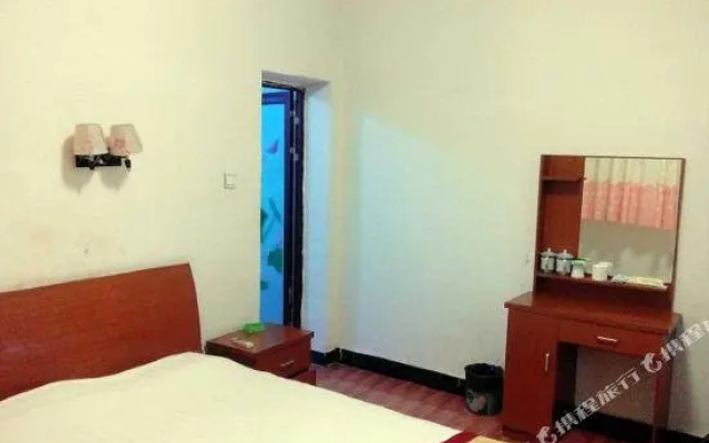 Yijiaren Hotel