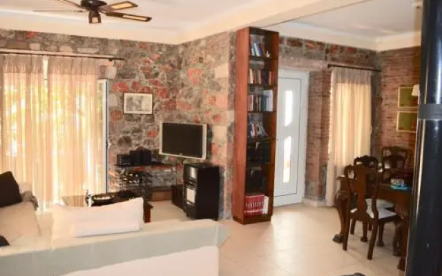 Magnolia Residence