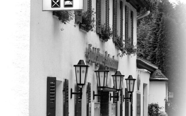 Hotel Restaurant Haus Kehrenkamp In Hagen Germany From 104
