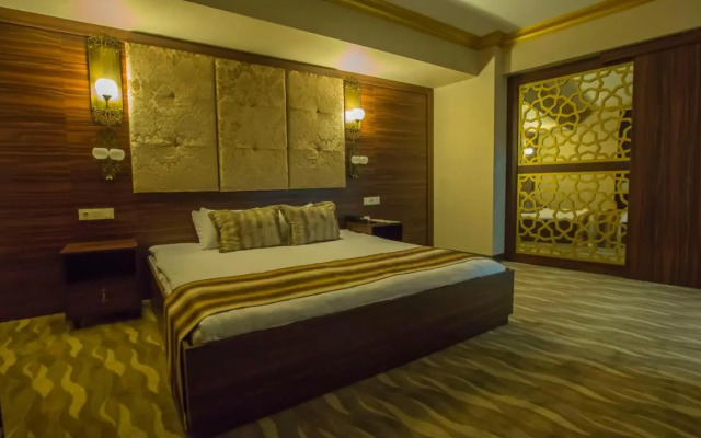 Sarot Termal Park Resort & Spa - Halal Hotel