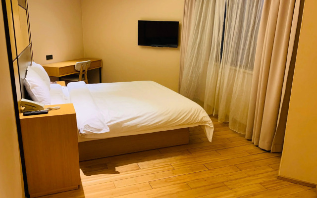 Ji Hotel Shanghai Kangqiao Xiuyan Road